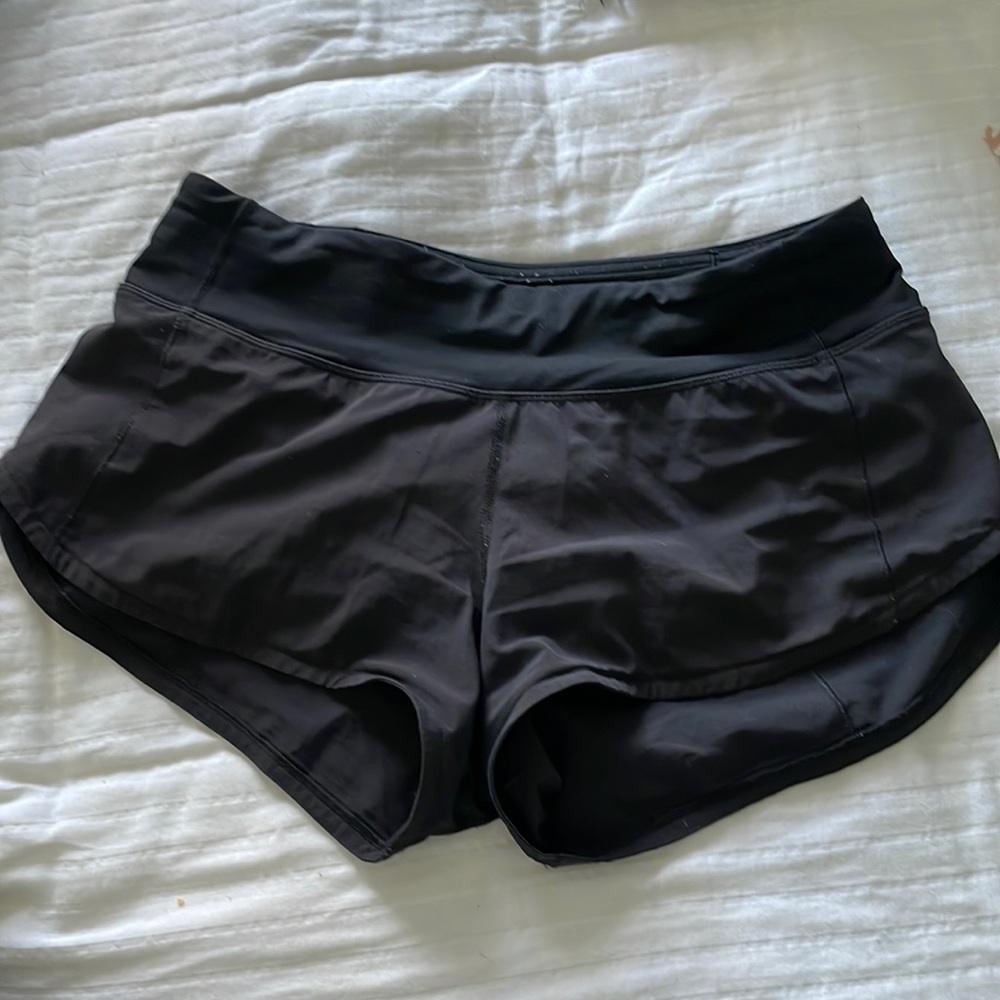 lululemon black shorts